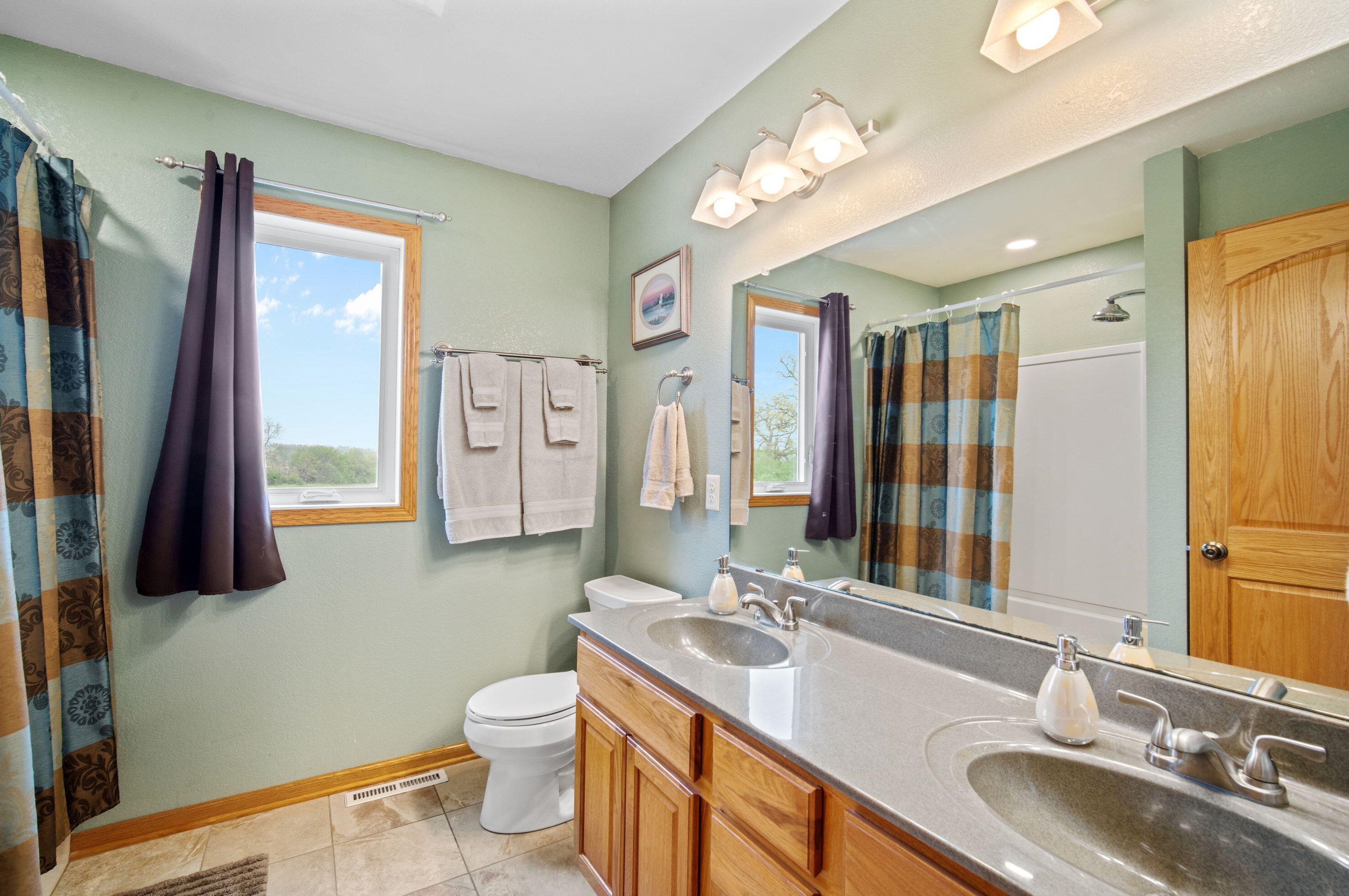 15714 Braun Rd, Sturtevant WI 53177-9433 exterior