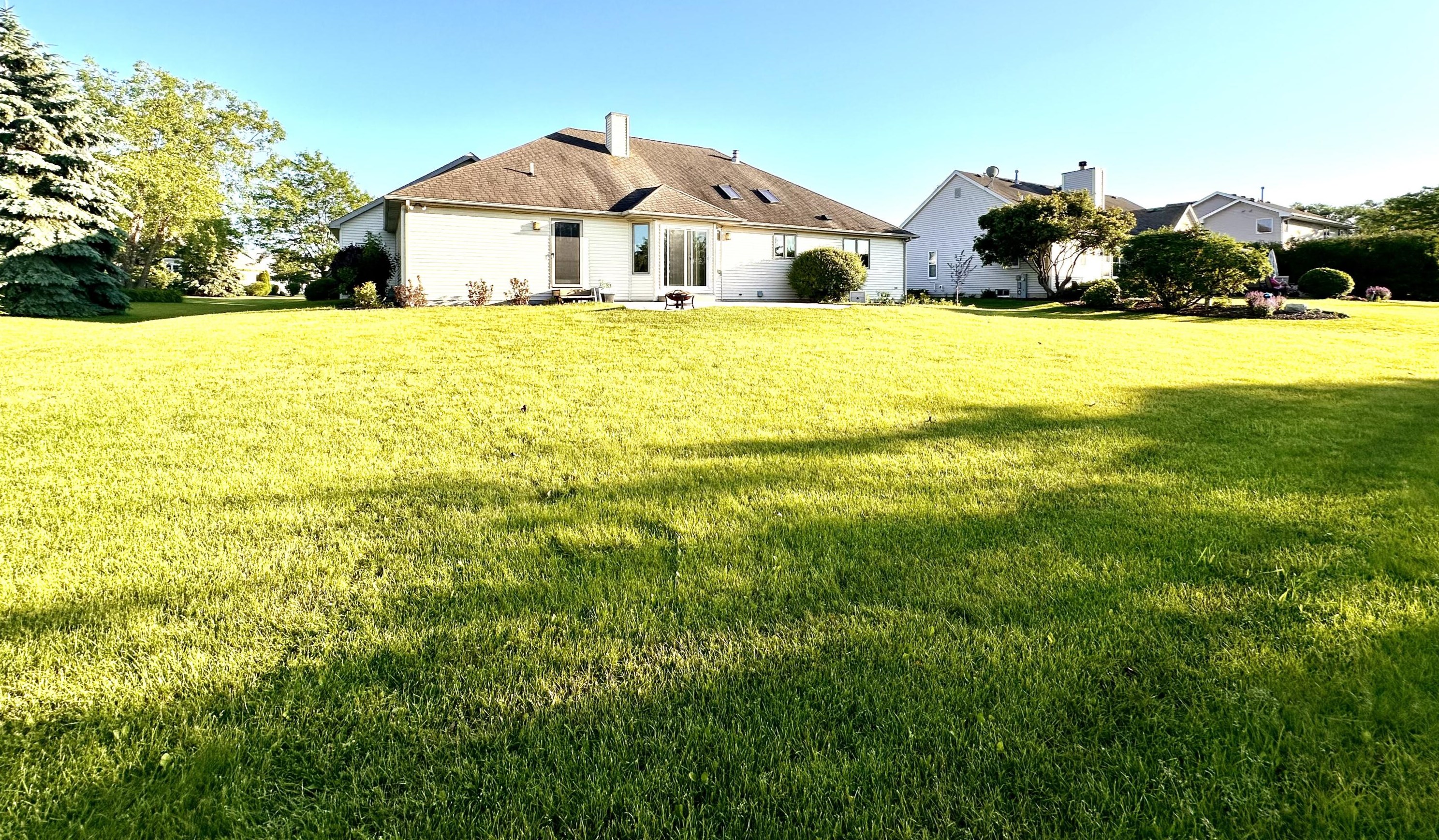 10226 80th St, Kenosha WI 53158-2054 exterior