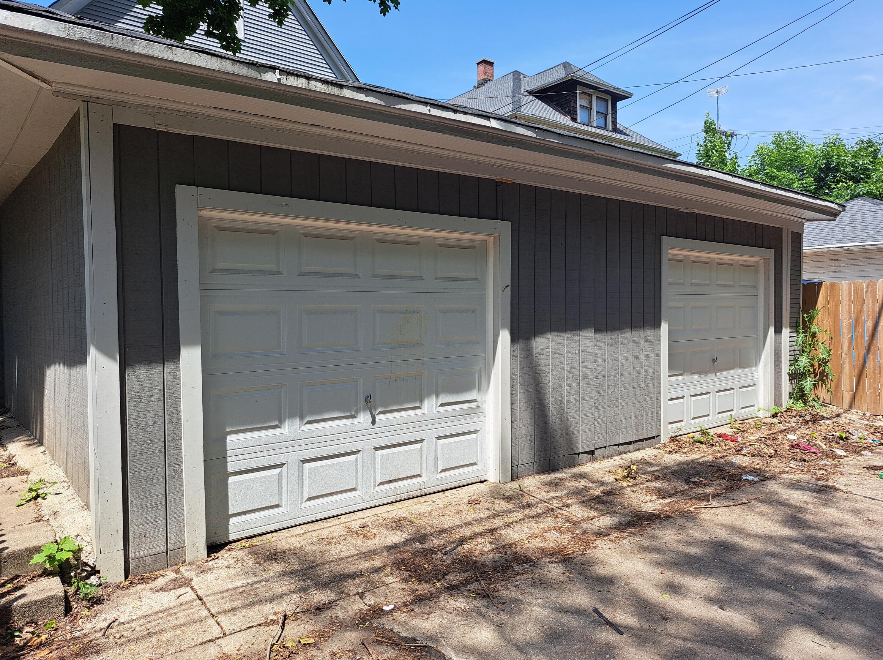 2766 37th St, Milwaukee WI  53210-2529 exterior