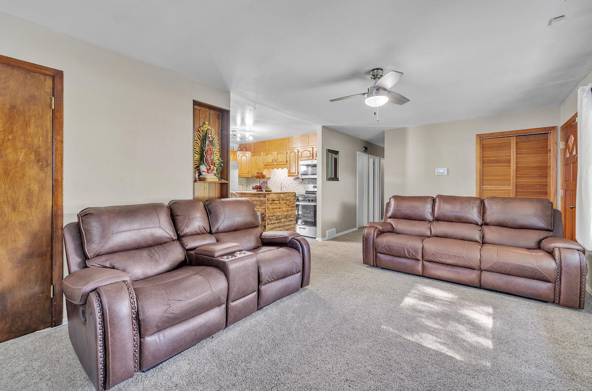 3201 67th St, Milwaukee WI  53219-4218 exterior