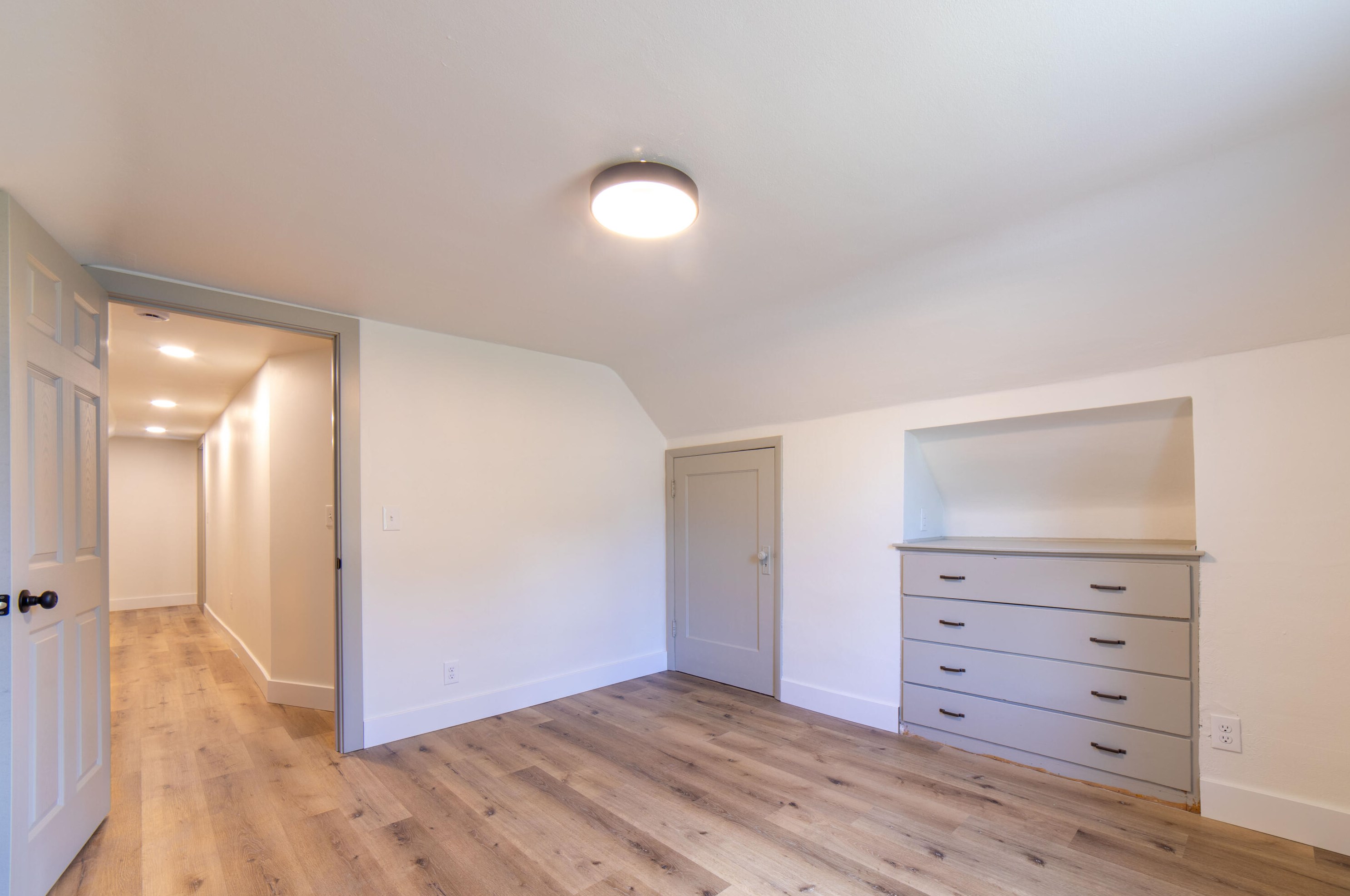 535 63, Milwaukee WI 53220-3005 exterior