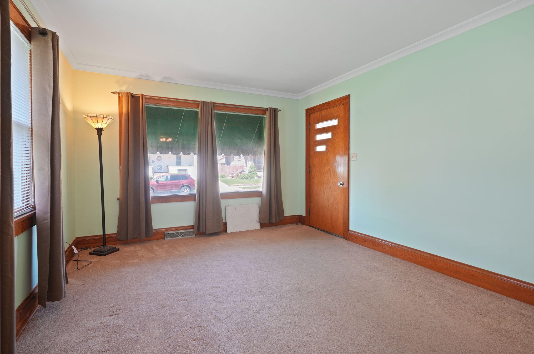 6917 38 Ave, Kenosha WI 53158-4117 exterior