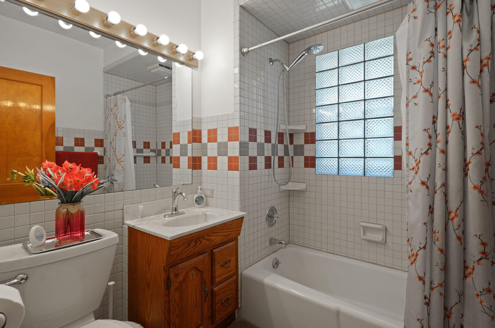 6917 38 Ave, Kenosha WI 53158-4117 exterior