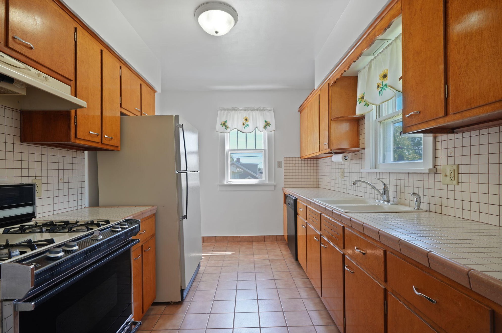 6917 38 Ave, Kenosha WI 53158-4117 exterior