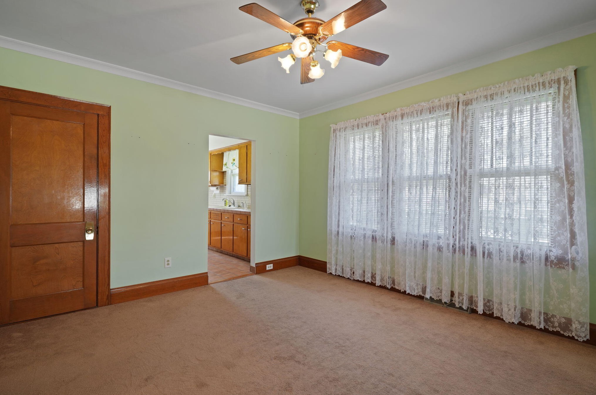 6917 38 Ave, Kenosha WI 53158-4117 exterior