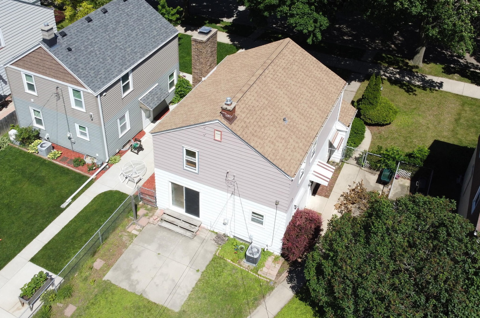 3335 Taylor Ave, Milwaukee WI 53207-2728 exterior