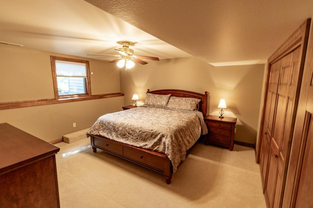 177 Maple Dr, Plymouth WI 53073-4059 exterior