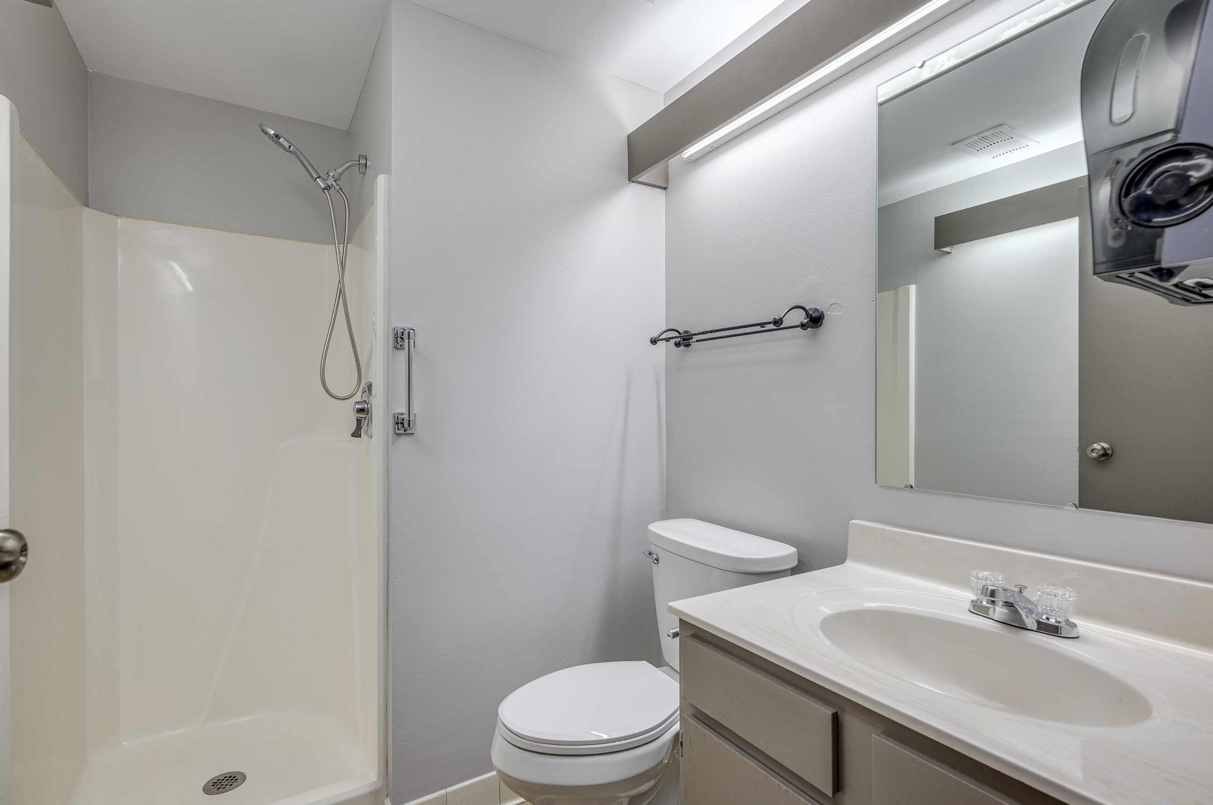 4004 29 Ave, Kenosha WI 53143-5665 exterior