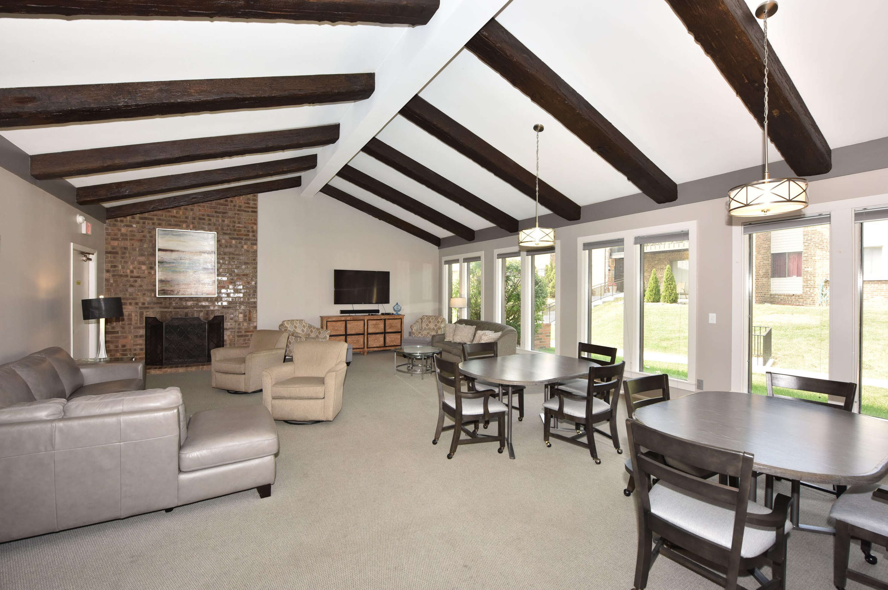 3759 88th St, Milwaukee WI  53222-2729 exterior