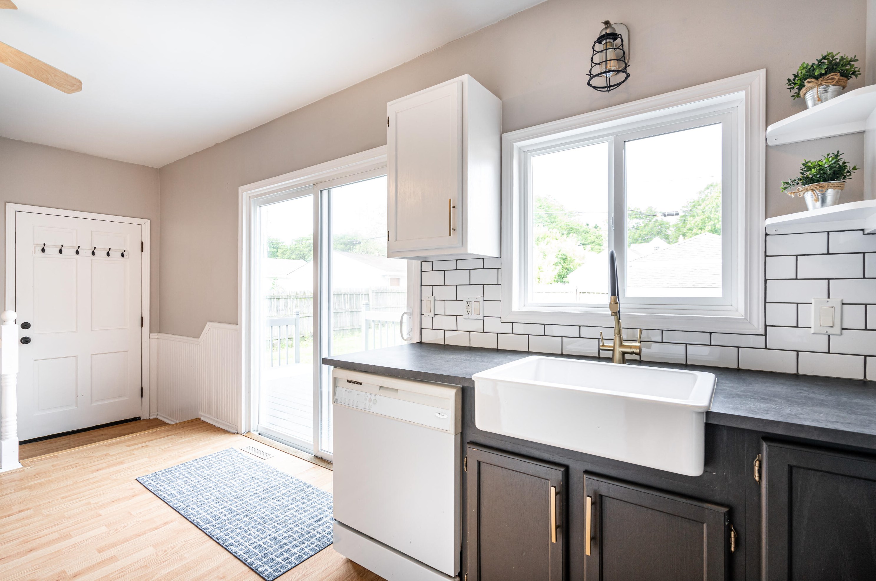 609 60th St, Milwaukee WI  53213-4116 exterior