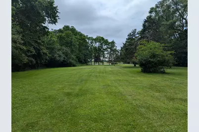 1330 N Dousman Rd, Summit, WI 53066 - Photo 5