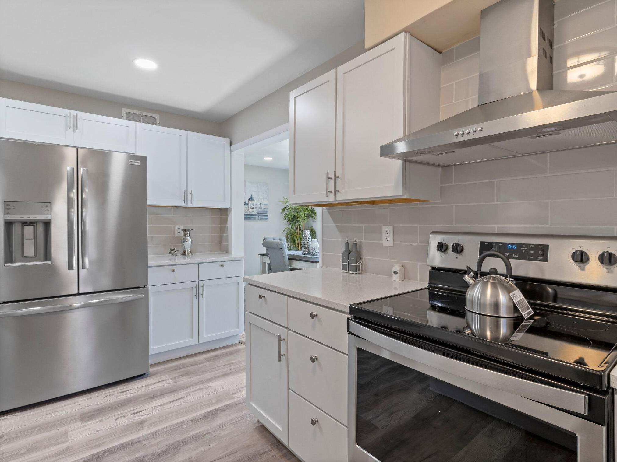 3734 88, Milwaukee WI 53222-2705 exterior