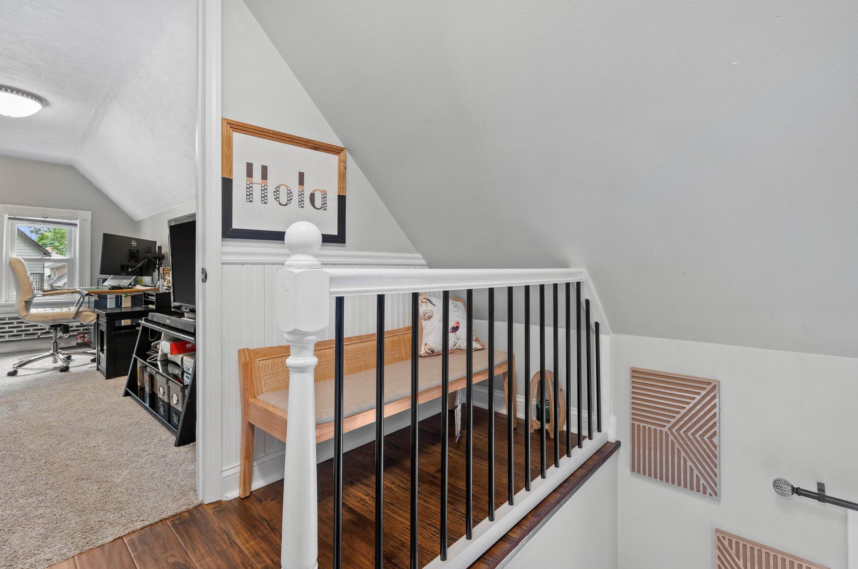 3320 Bartlett Ave, Milwaukee WI  53211-3024 exterior