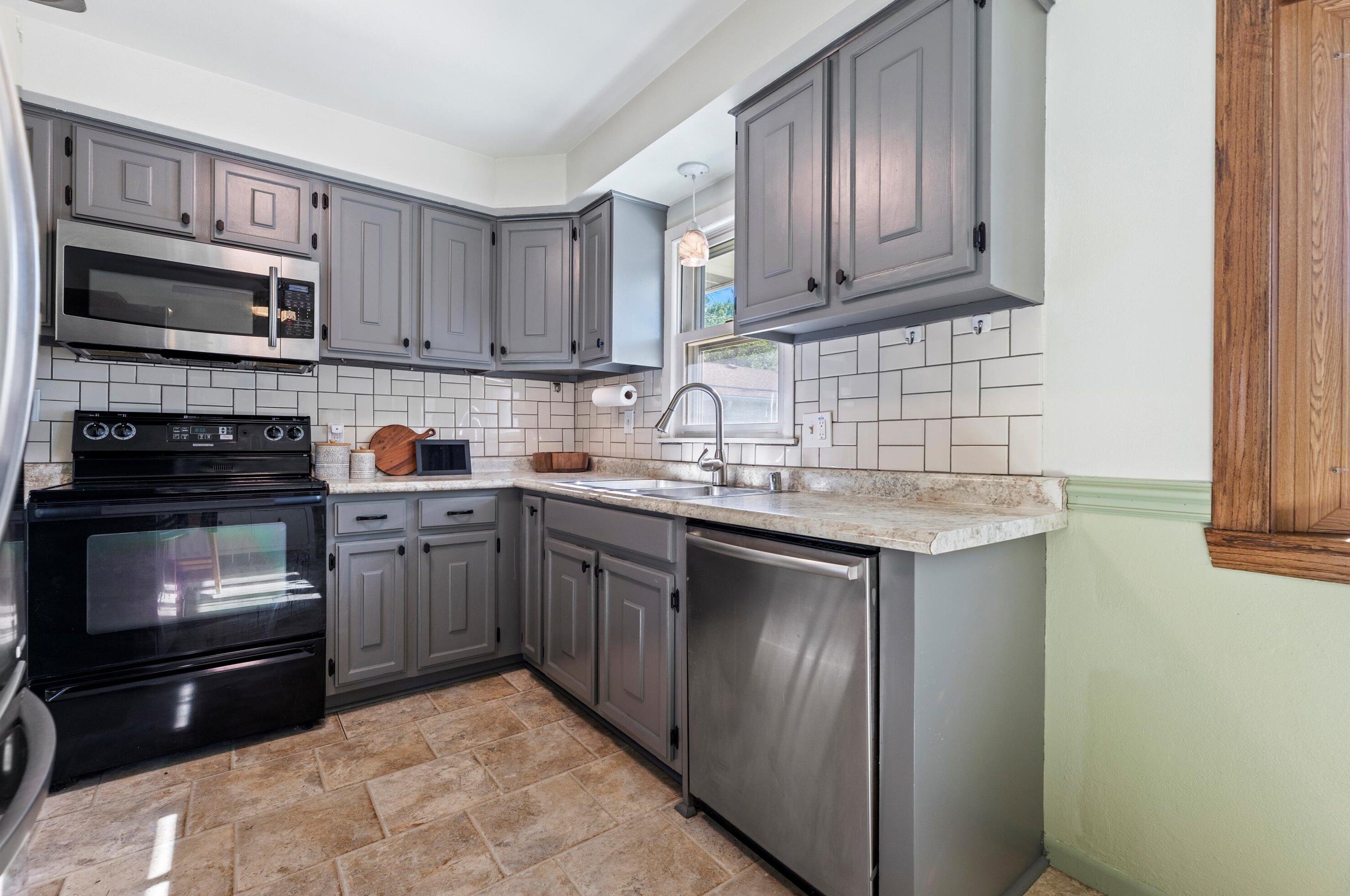 4444 64th St, Milwaukee WI  53220-3418 exterior