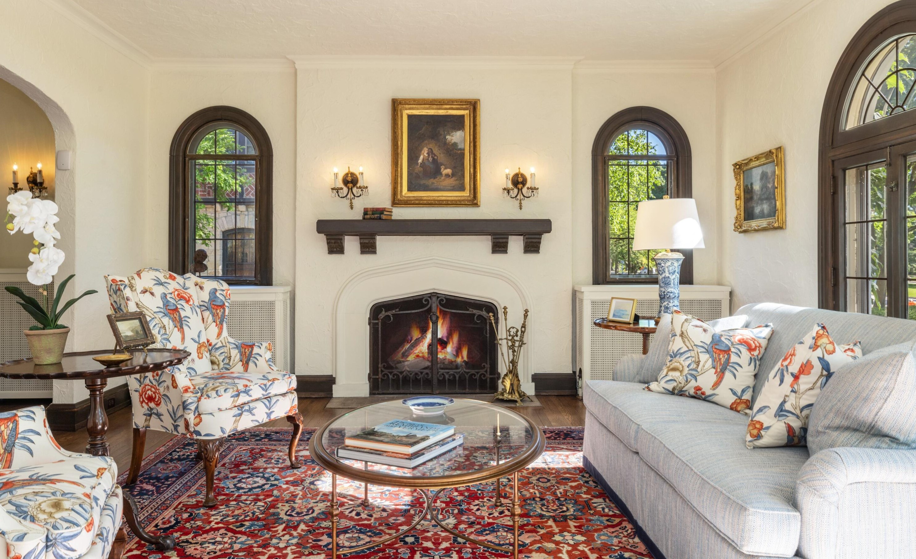 3027 Lake Dr, Milwaukee WI  53211-3403 exterior