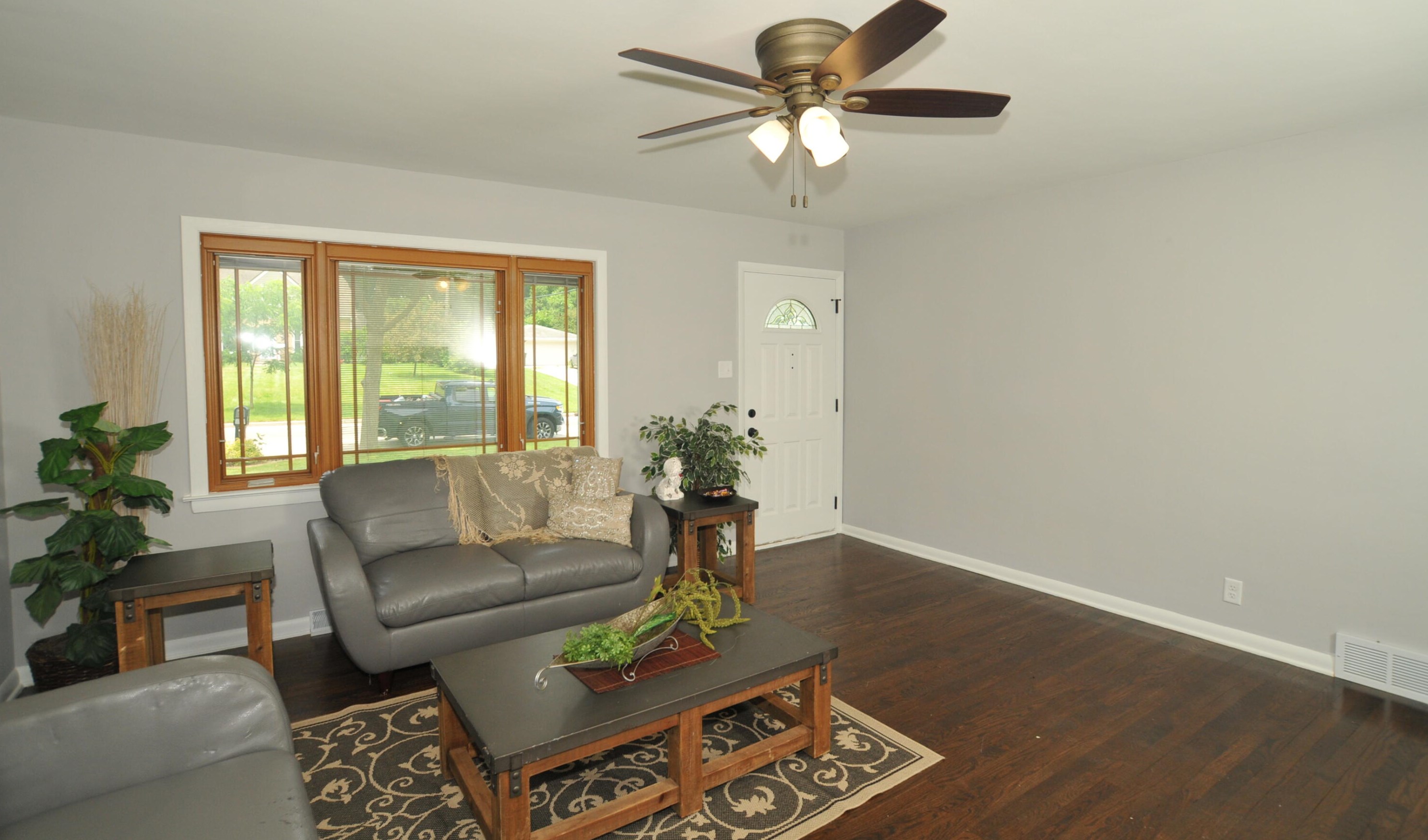 2448 111, Milwaukee WI 53226-4111 exterior