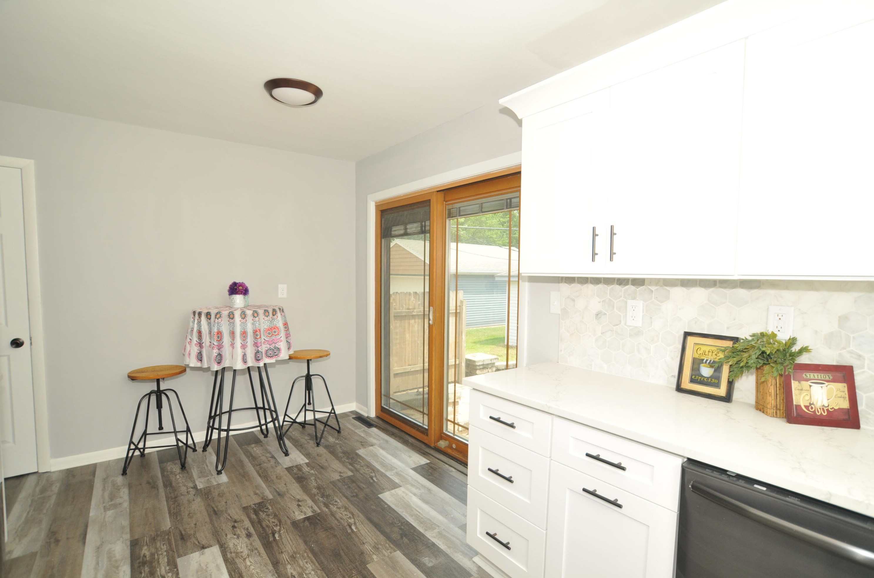 2448 111, Milwaukee WI 53226-4111 exterior