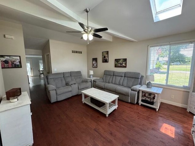 711 16th Pl, Kenosha WI  53140-4407 exterior