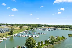 2702 Harbor Ct, Delavan, WI 53115 - Photo 37