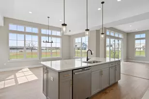 2702 Harbor Ct, Delavan, WI 53115 - Photo 13