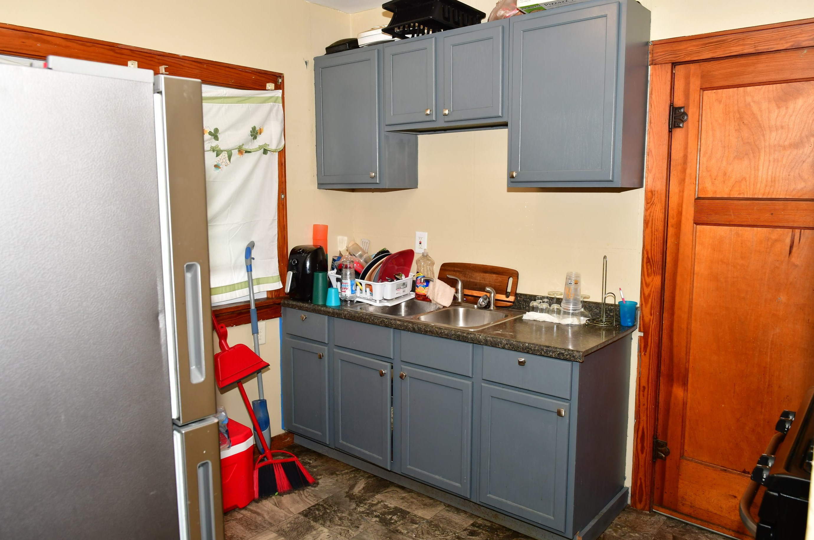 5331 33, Milwaukee WI 53208-1965 exterior