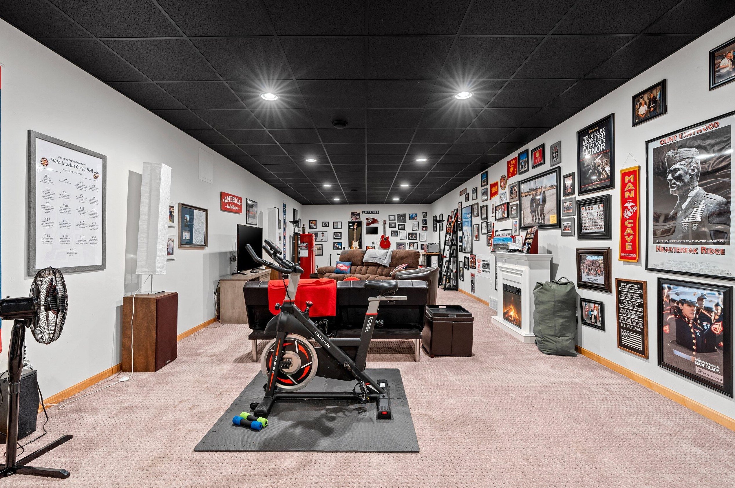 4159 Silver Creek Rd, Manitowoc WI  54220-9233 exterior