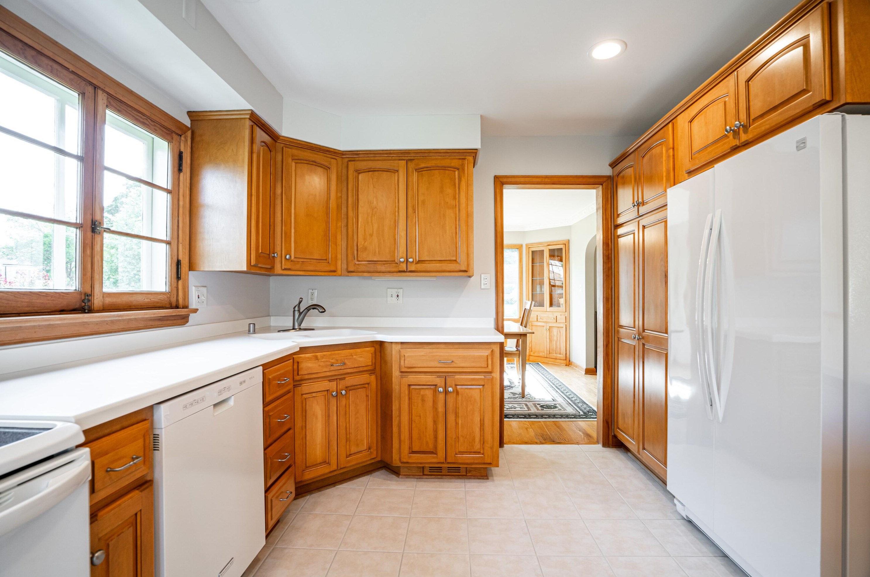 639 75th St, Milwaukee WI 53214-3014 exterior