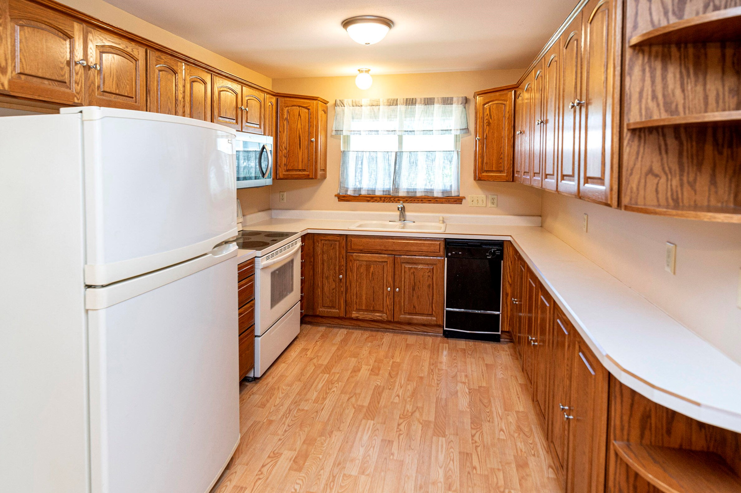 6360 20th St, Milwaukee WI 53221-5255 exterior