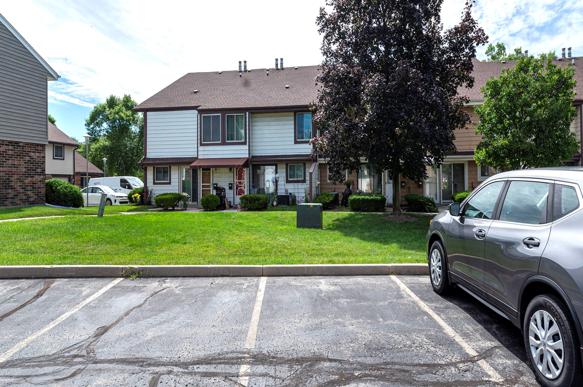 6360 20th St, Milwaukee WI 53221-5255 exterior