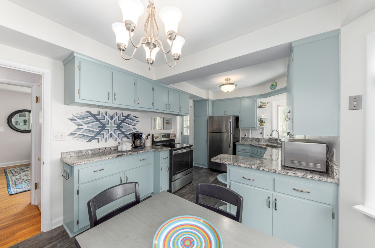 2337 81, Milwaukee WI 53219-1729 exterior