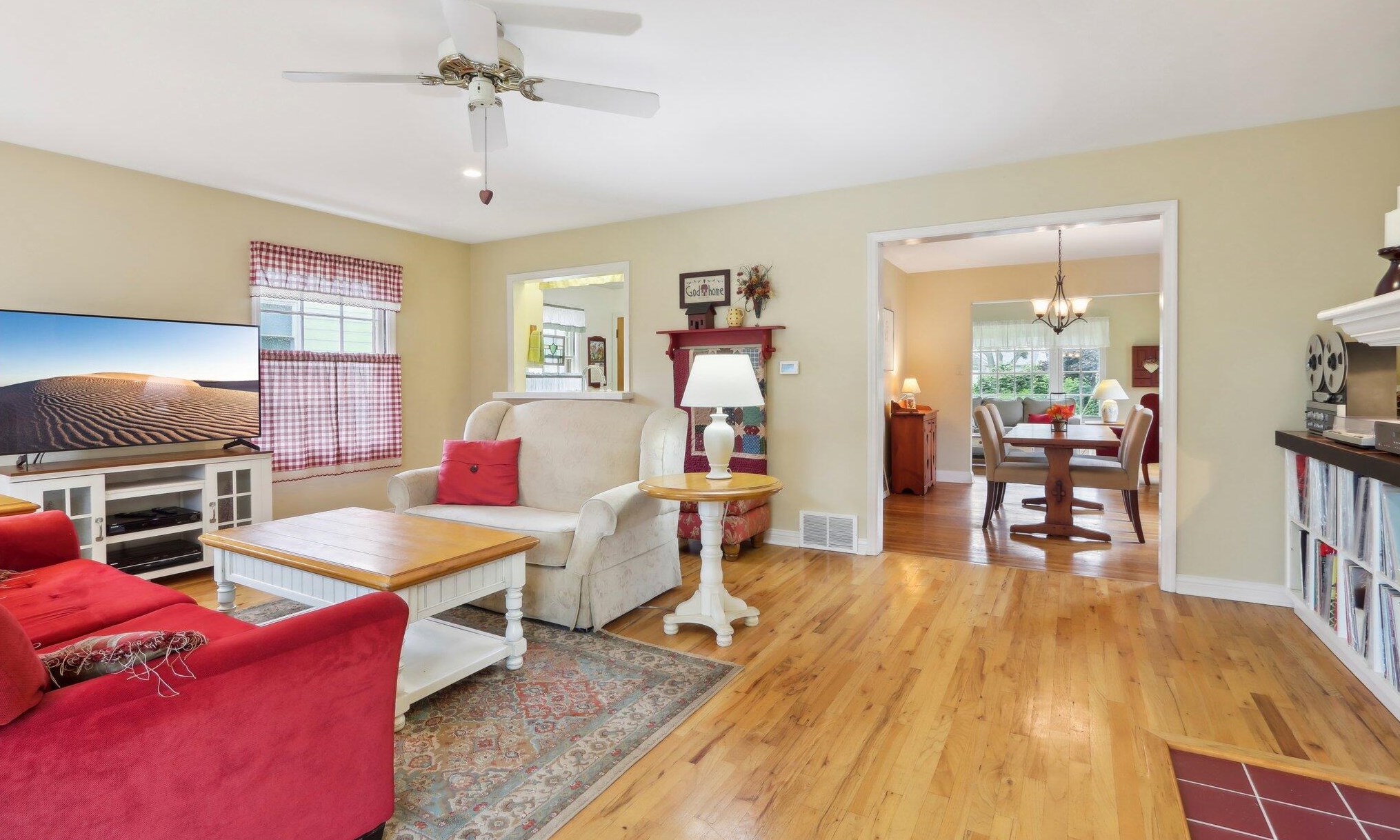 2728 63rd St, Milwaukee WI  53210-2148 exterior