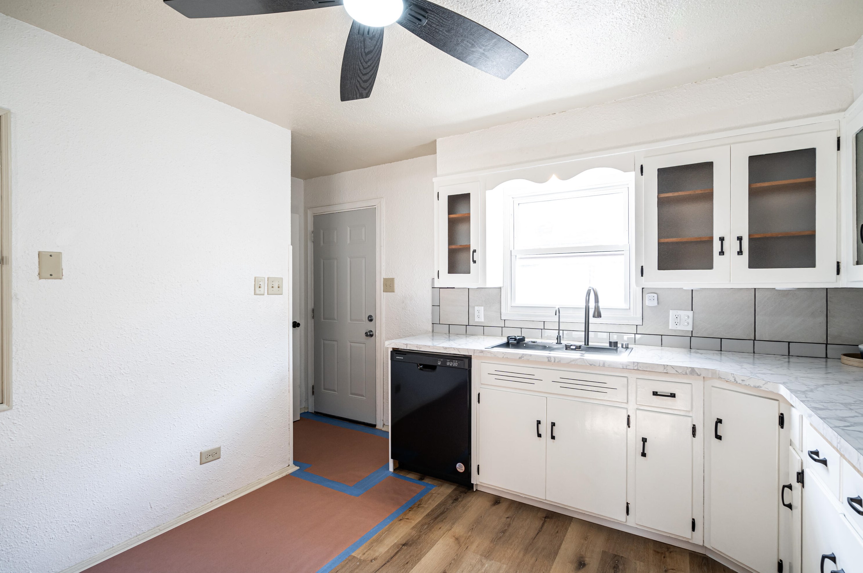 1934 Congress St, Milwaukee WI  53209-6410 exterior