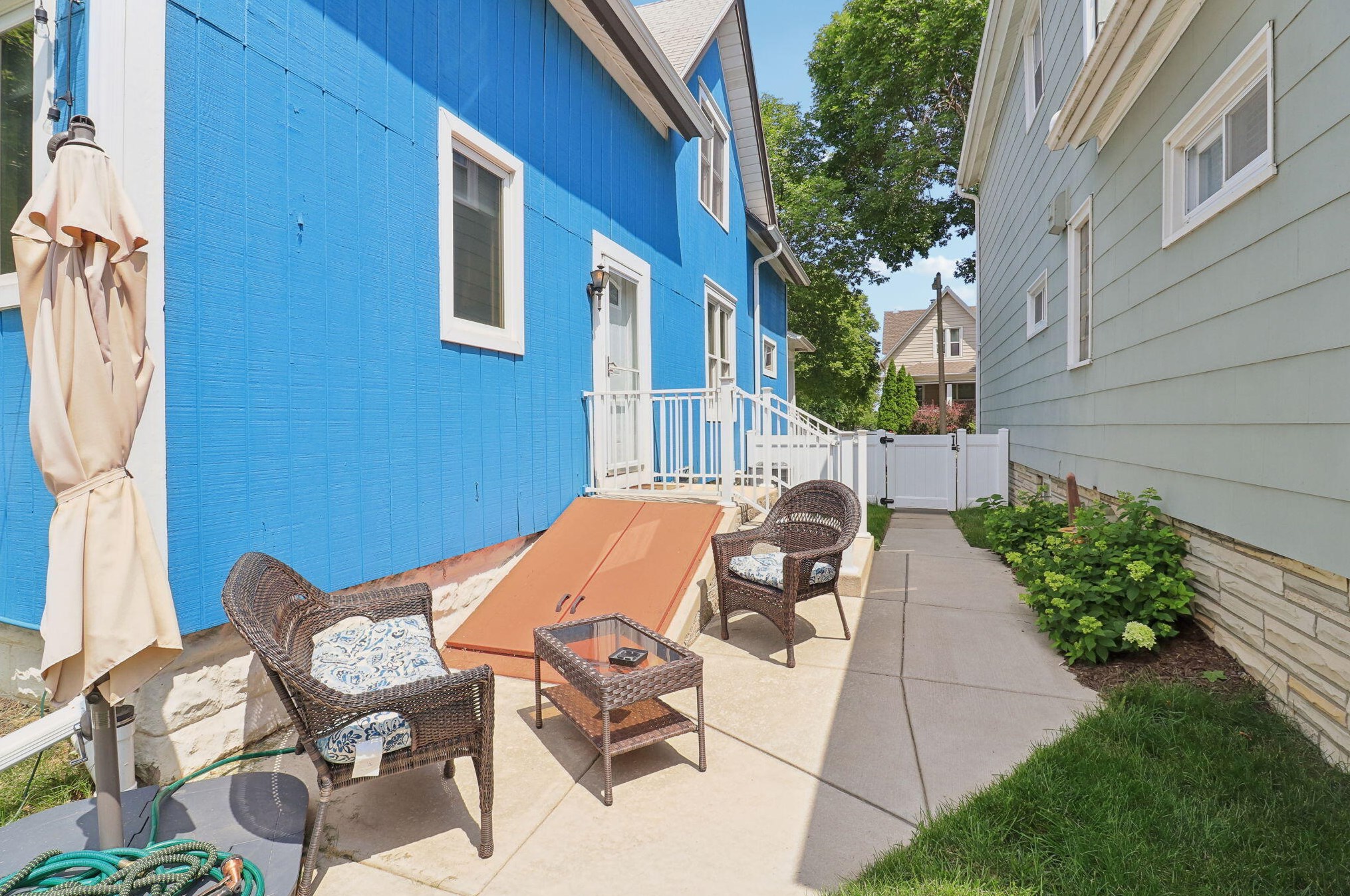 2119 Mound St, Milwaukee WI  53207-1331 exterior