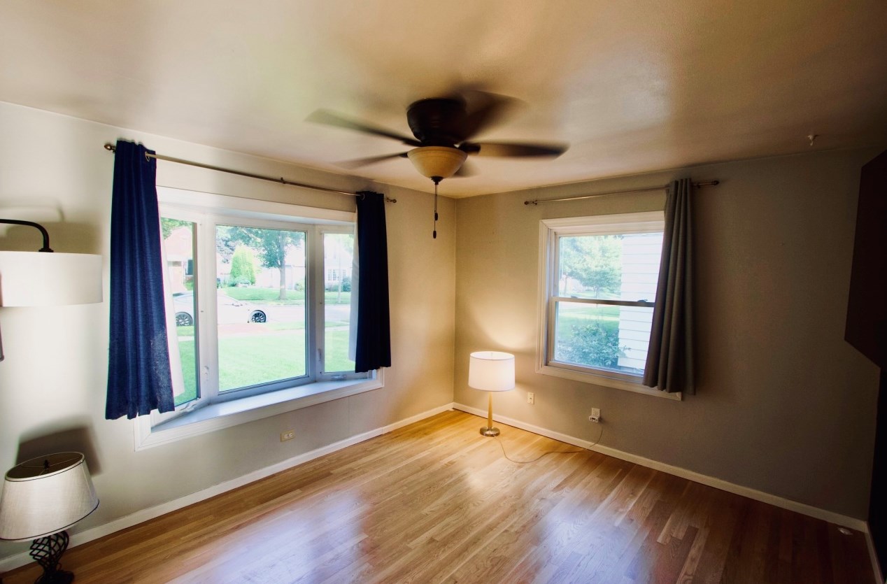 2855 89th St, Milwaukee WI  53222-4603 exterior