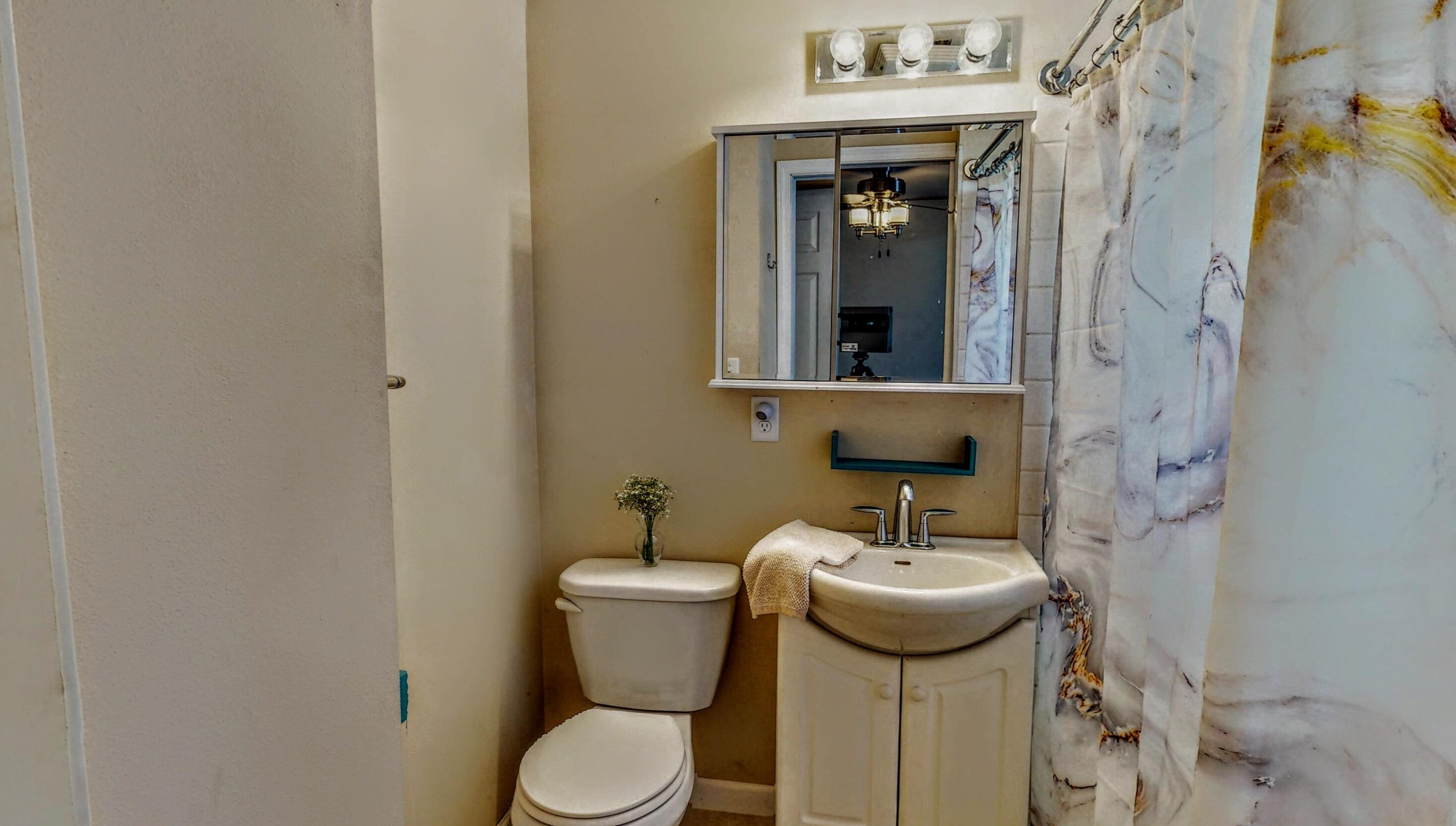 1418 Main St, Watertown WI  53094-4035 exterior