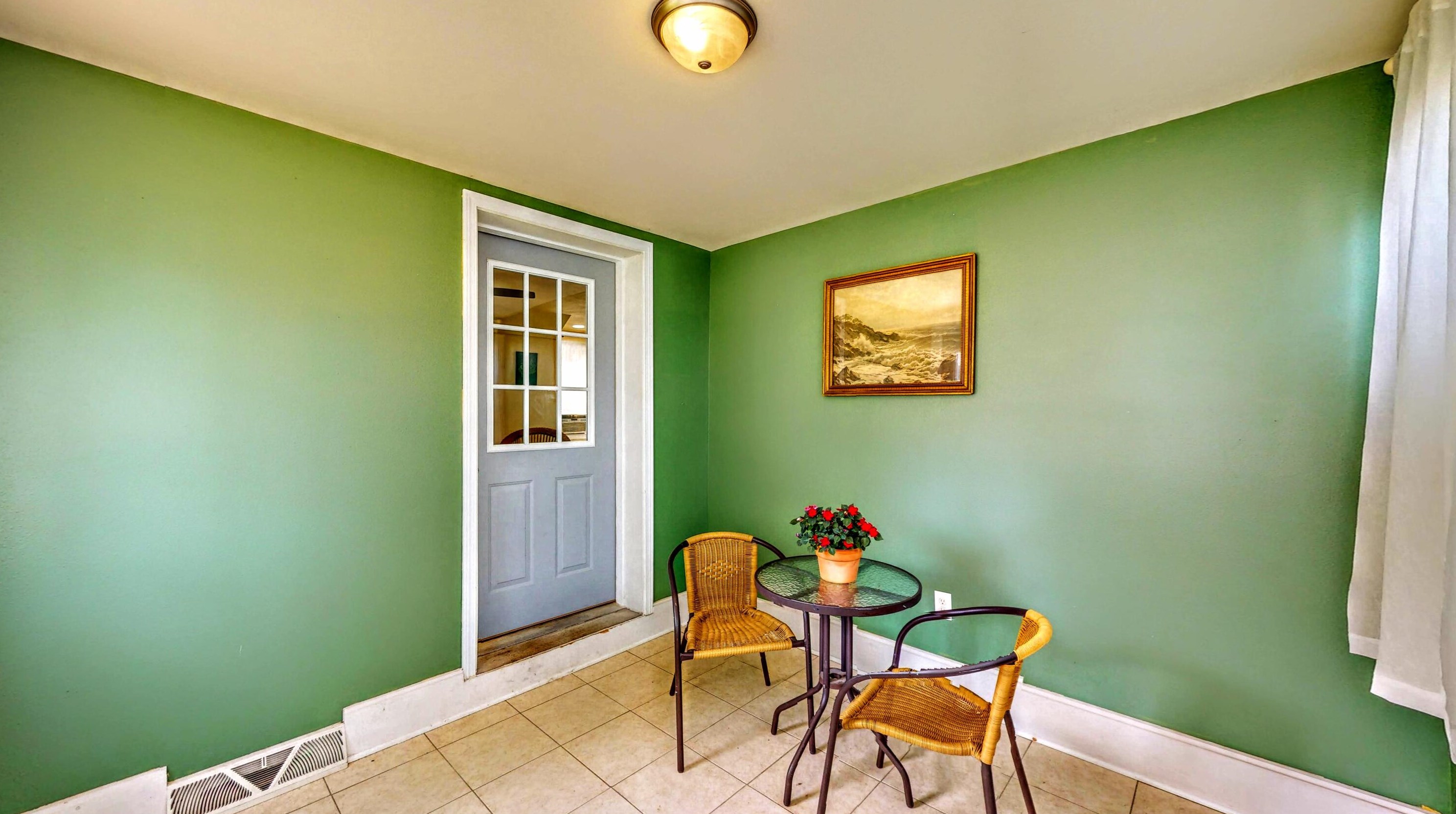 1418 Main St, Watertown WI  53094-4035 exterior