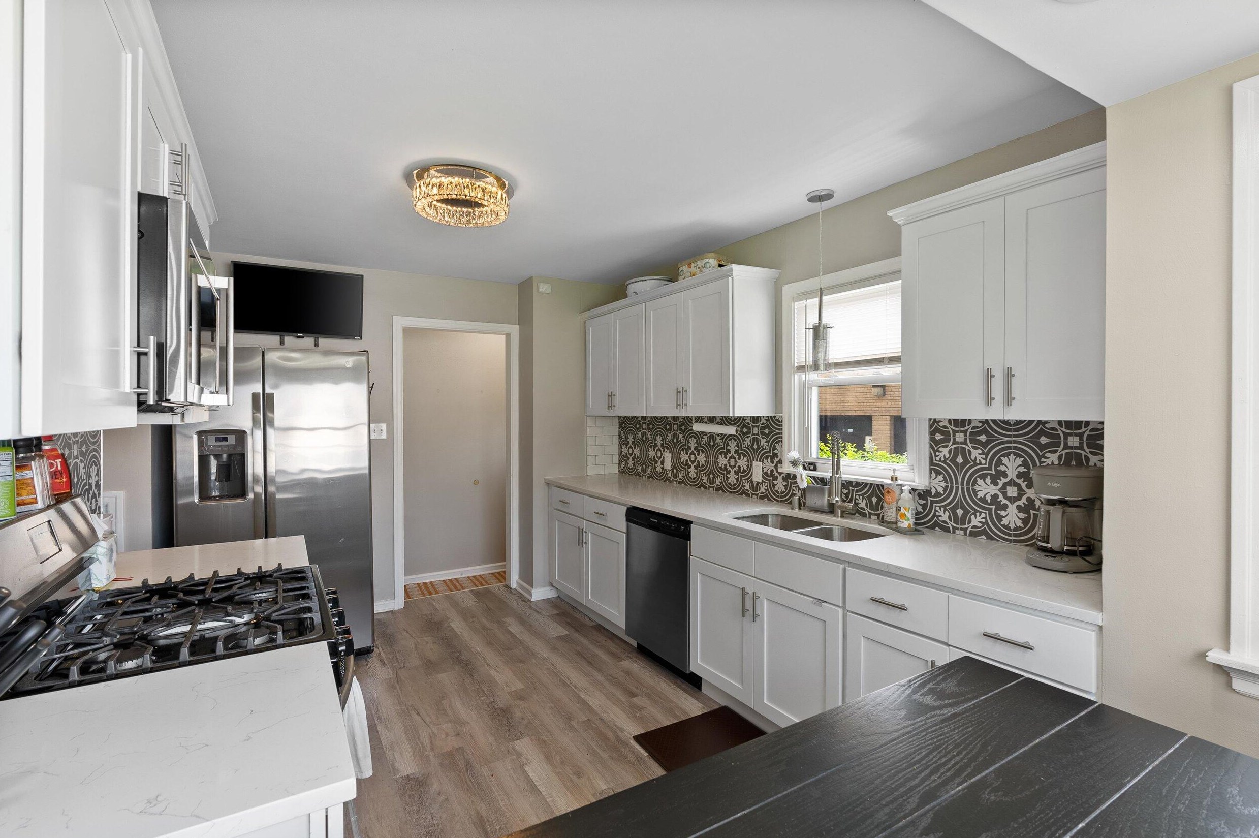 3121 77th St, Milwaukee WI  53219-3708 exterior