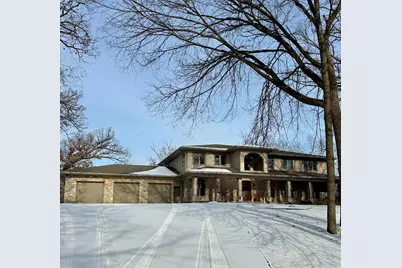 3031  Wild Rose Ln, Onalaska, WI 54650 - Photo 1