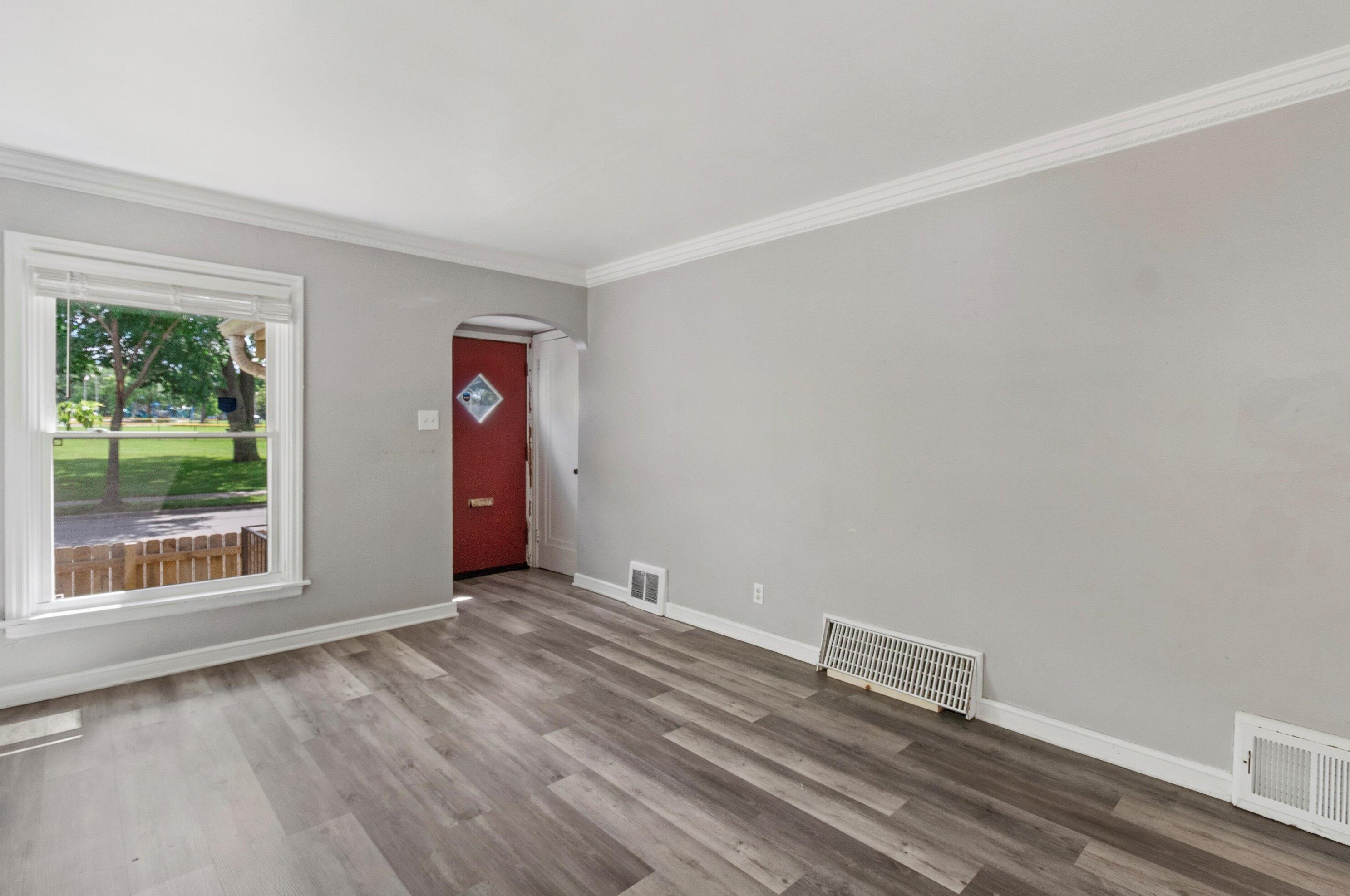 4216 Burleigh St, Milwaukee WI 53210-1761 exterior