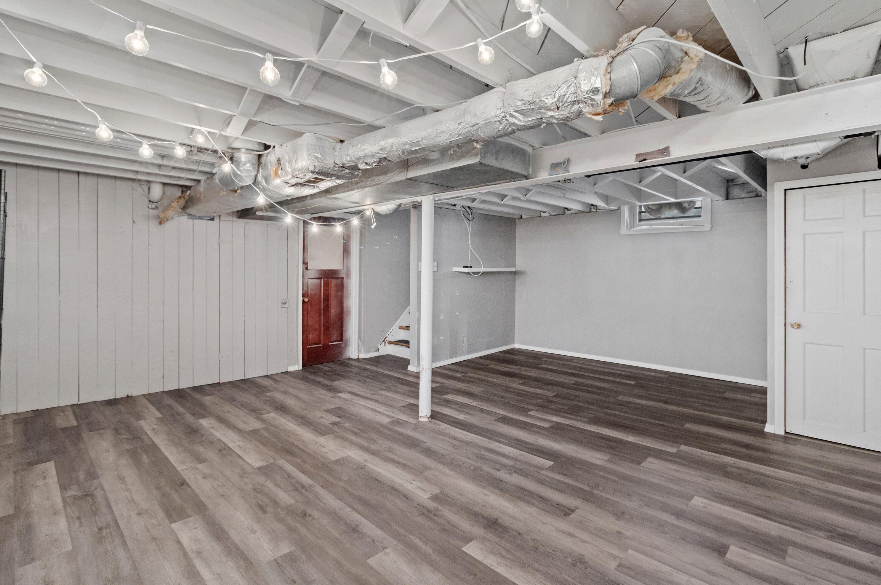 4216 Burleigh St, Milwaukee WI 53210-1761 exterior