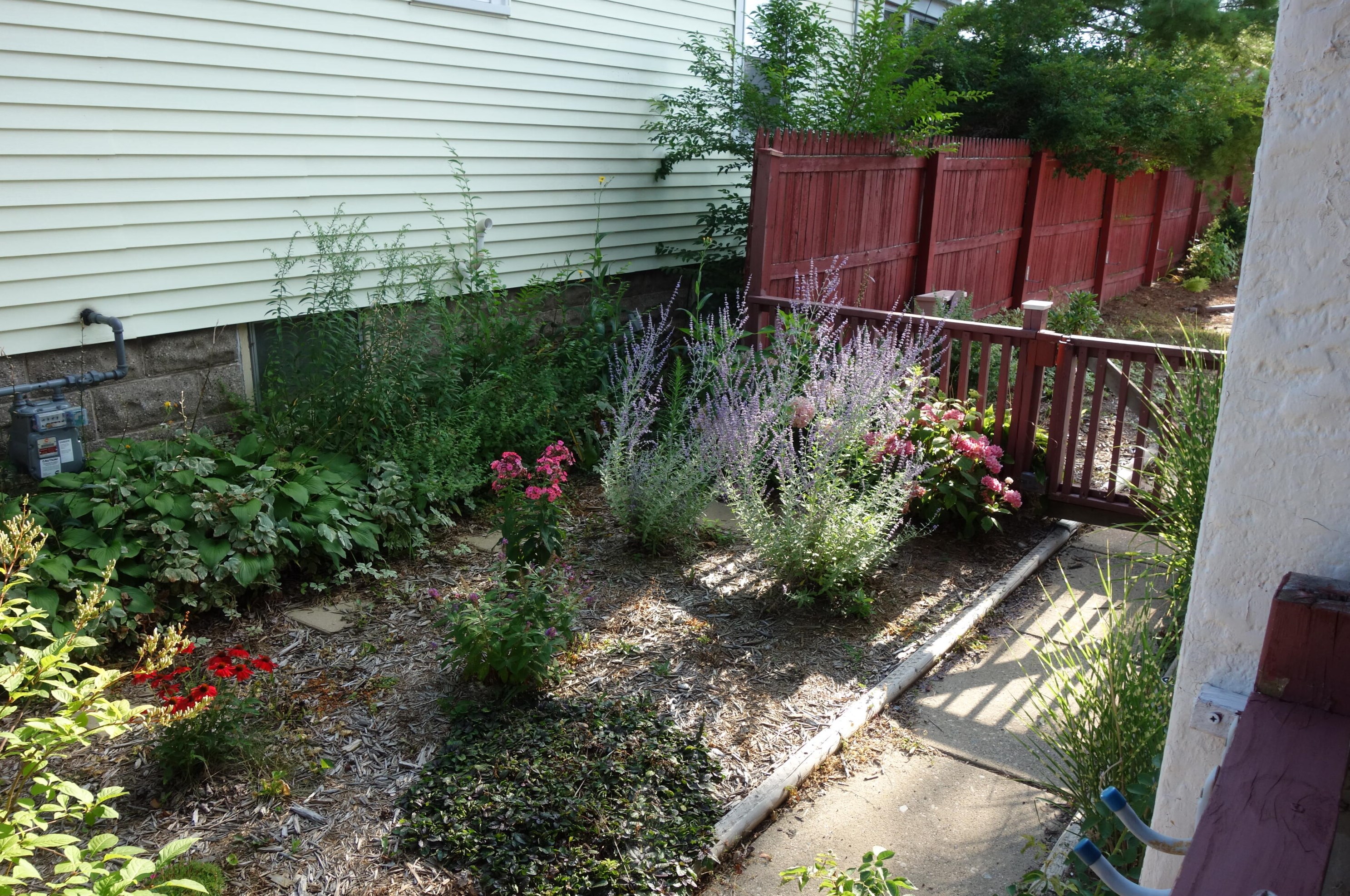 4213 1st St, Milwaukee WI  53212-1019 exterior