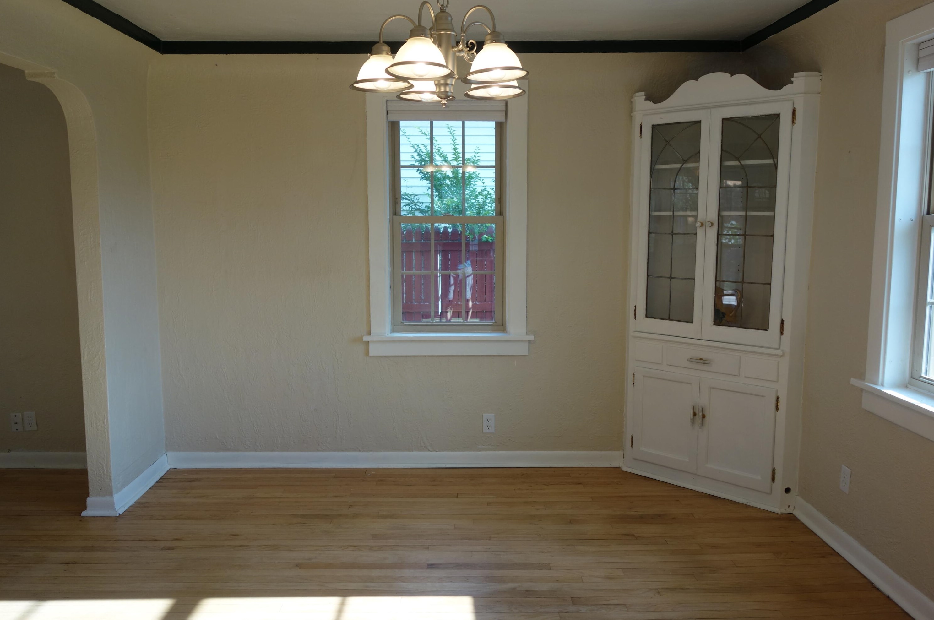 4213 1st St, Milwaukee WI  53212-1019 exterior