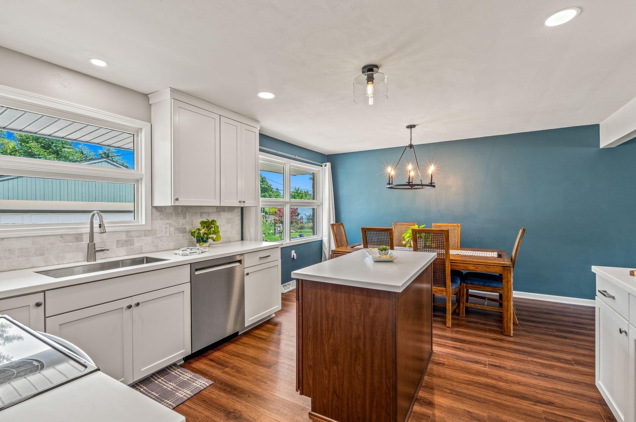 3652 88th St, Milwaukee WI  53228-1532 exterior