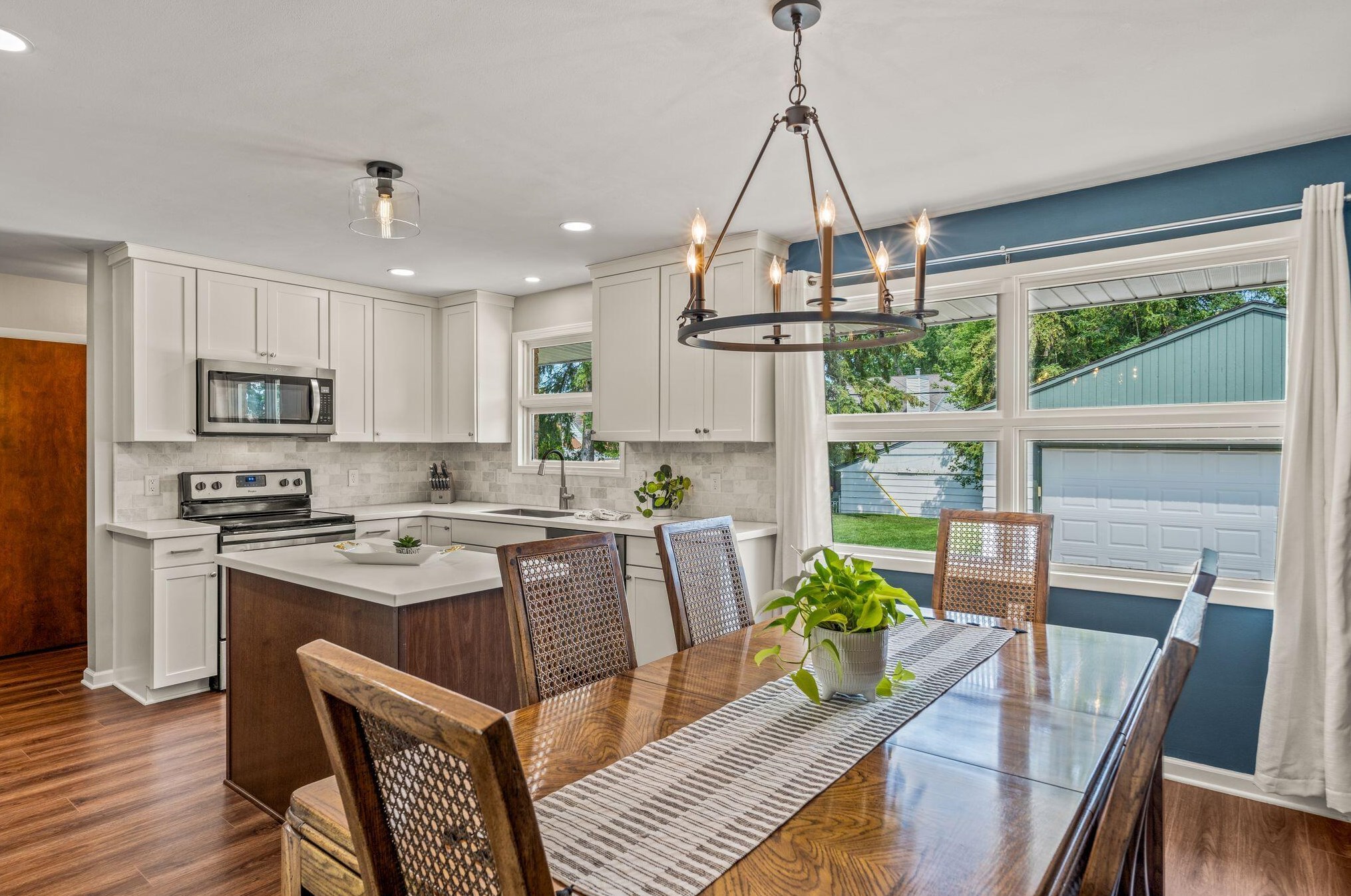 3652 88th St, Milwaukee WI  53228-1532 exterior