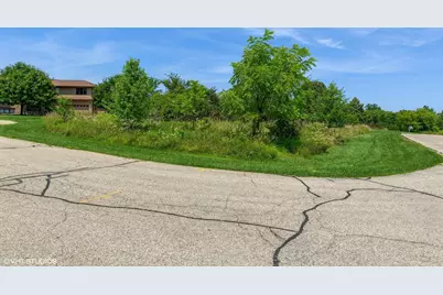 1750  Wales Ct #11-15, Geneva, WI 53147 - Photo 3