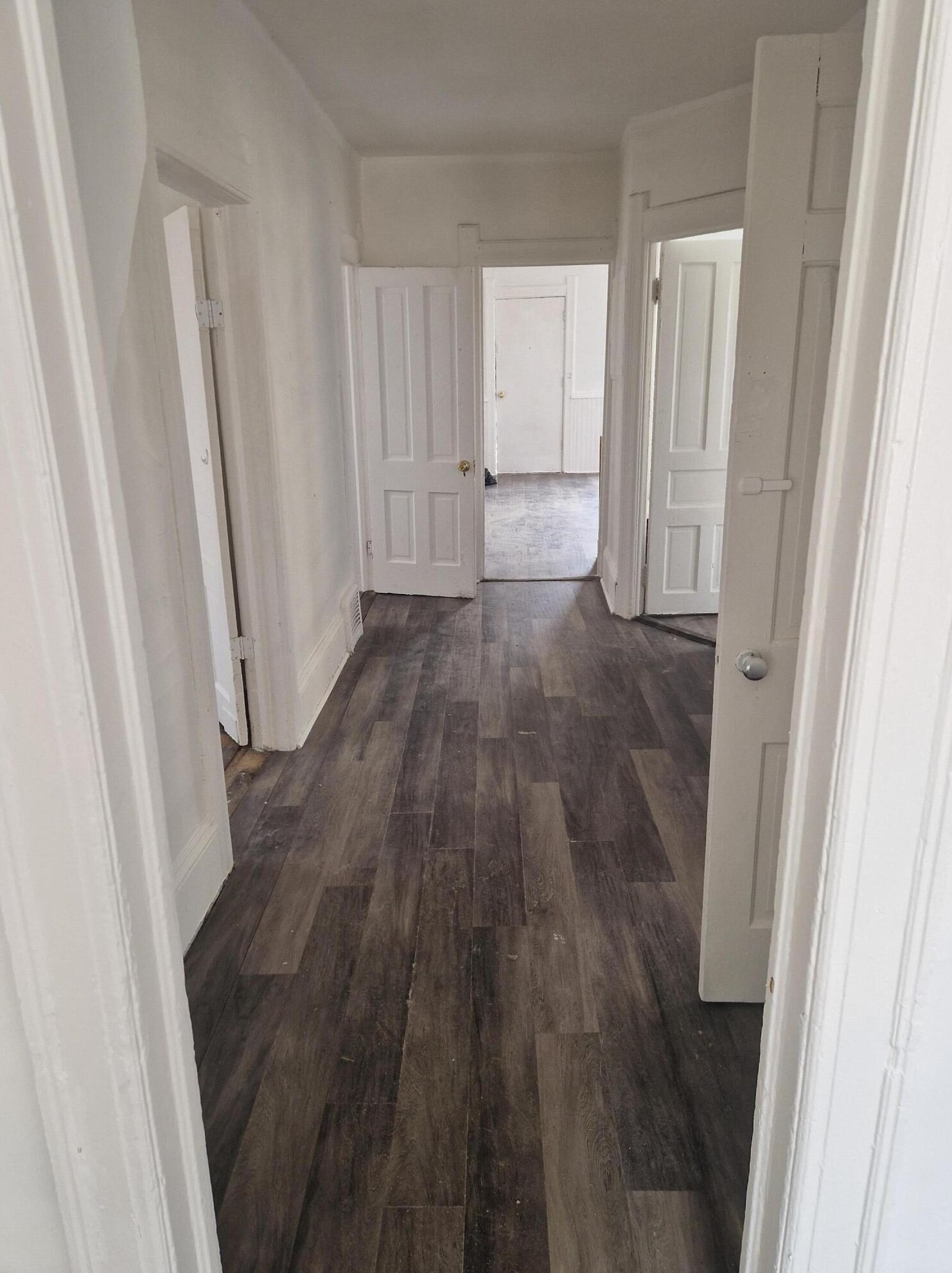 2431 20th St, Milwaukee WI  53206-1552 exterior