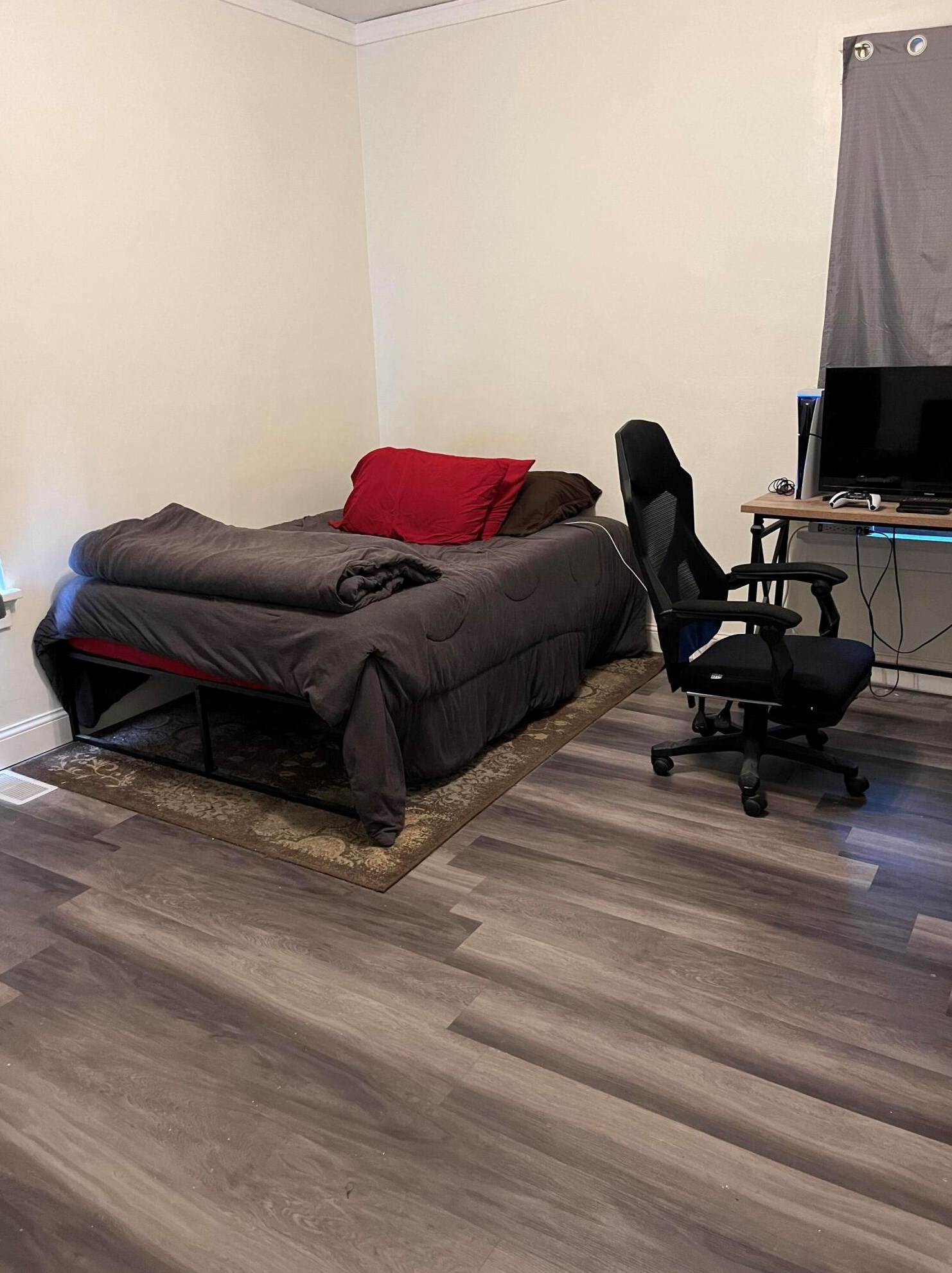 1510 New York Ave, Manitowoc WI  54220-3115 exterior