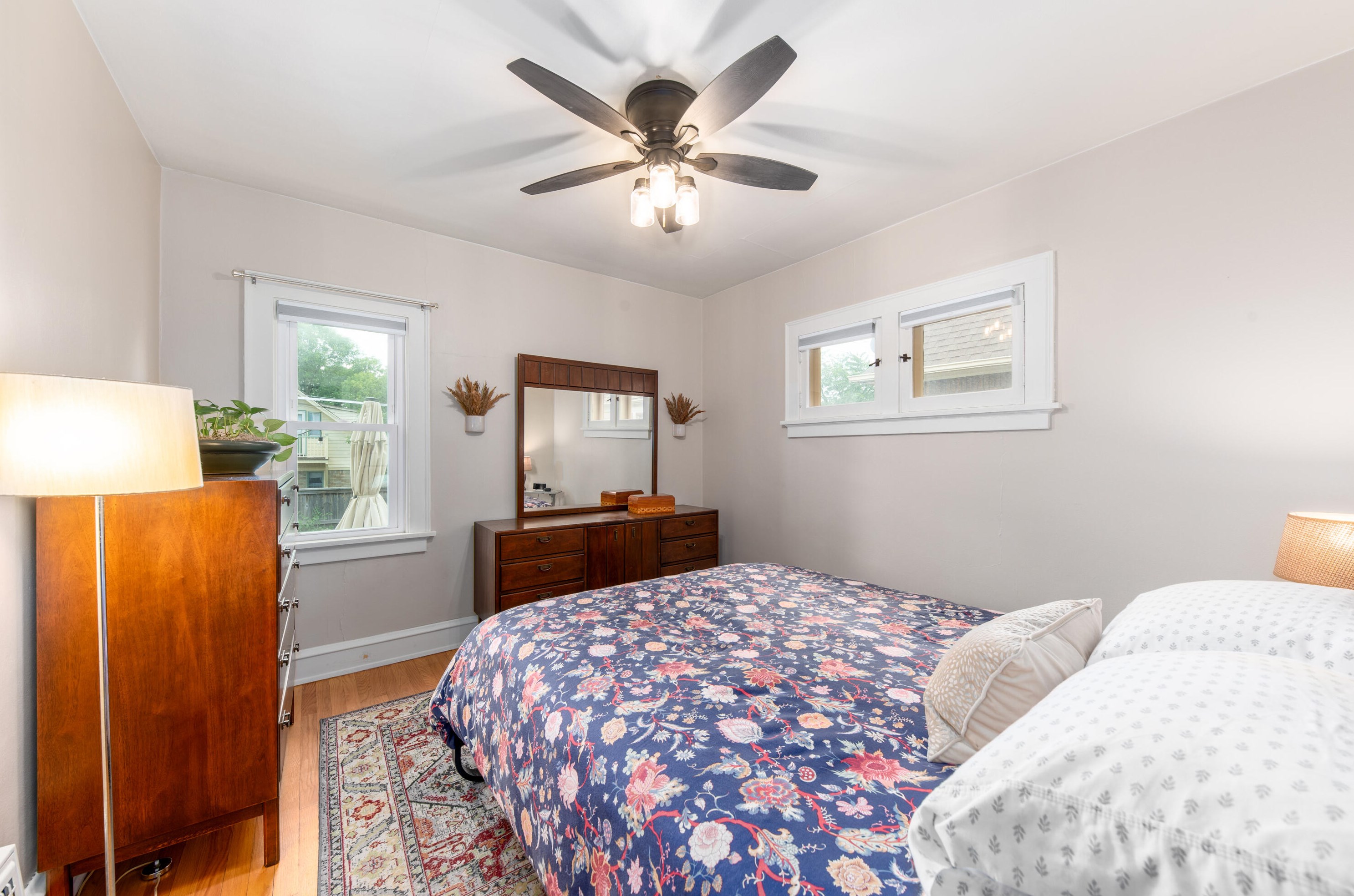 2461 60, Milwaukee WI 53219-2130 exterior