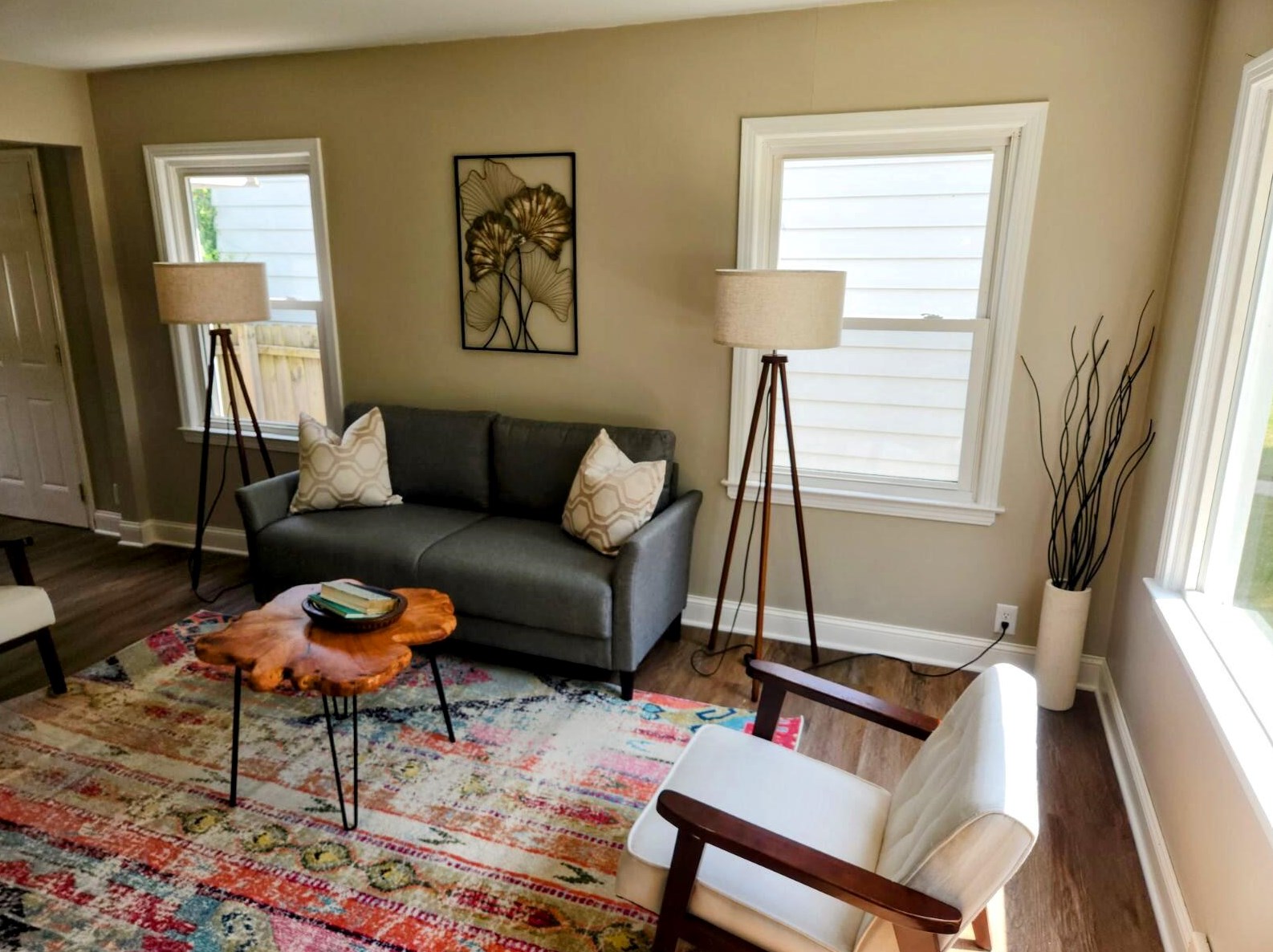 8144 Lisbon Ave, Milwaukee WI 53222-3827 exterior