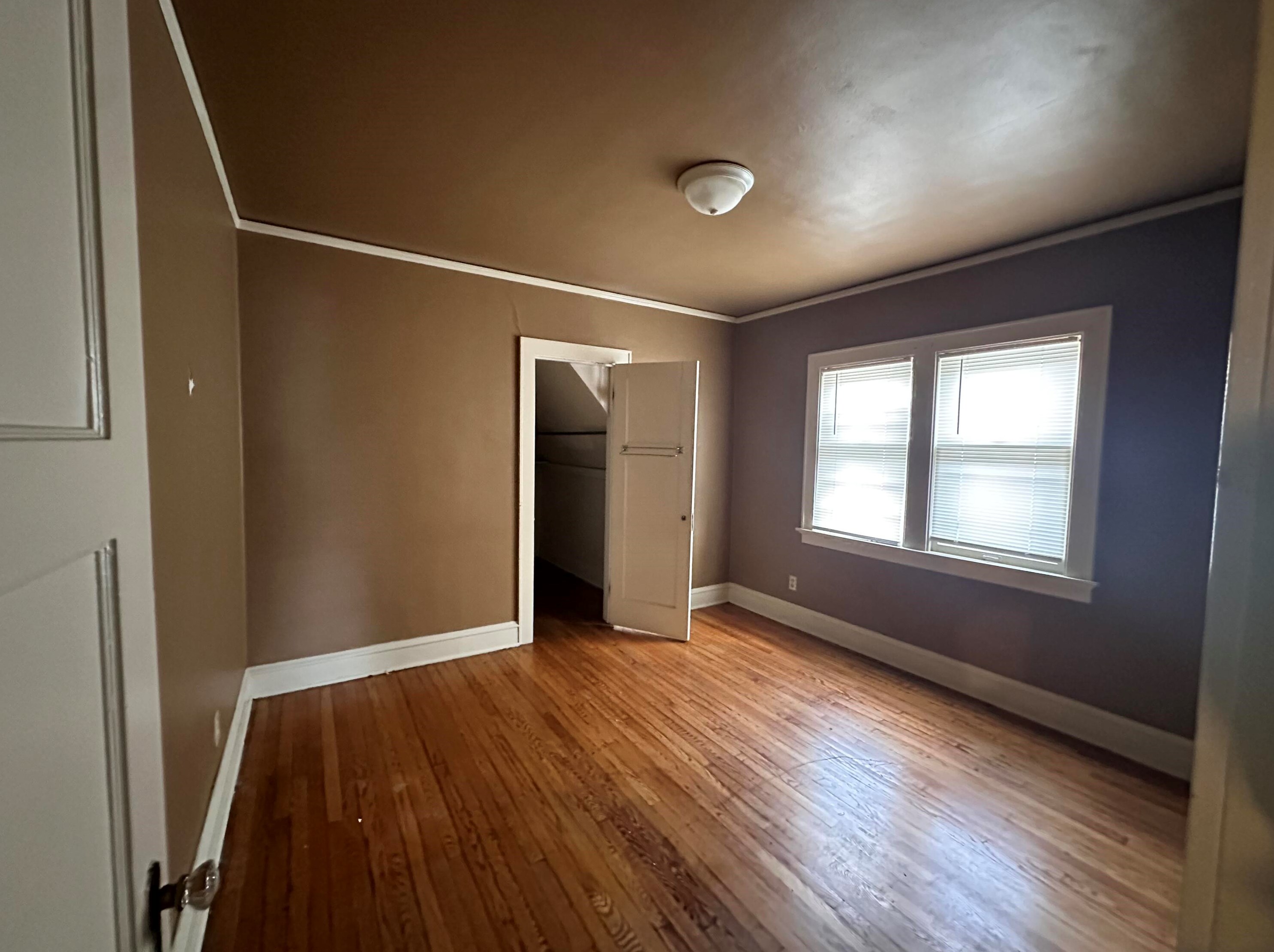 2608 60, Milwaukee WI 53219-2601 exterior